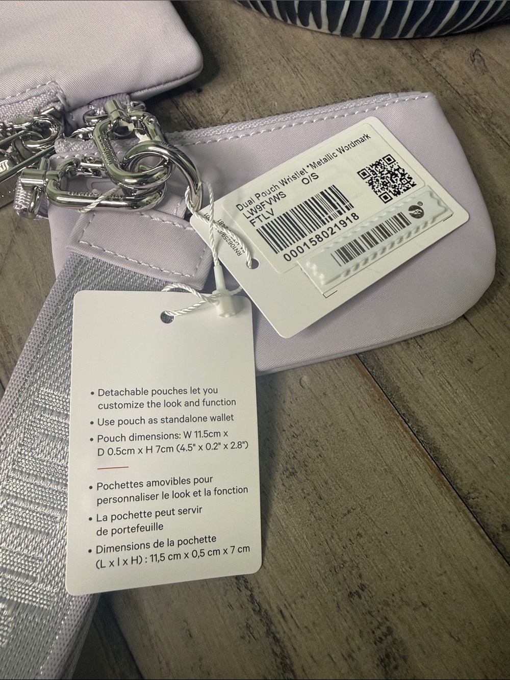 Lululemon dual Pouch Wristlet* Metallic Wordmark - Picture 7 of 7